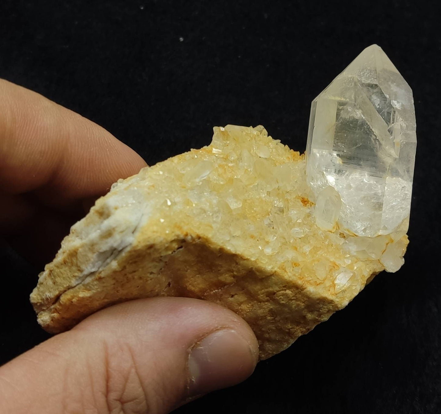 clear Quartz Crystal on matrix 184 grams