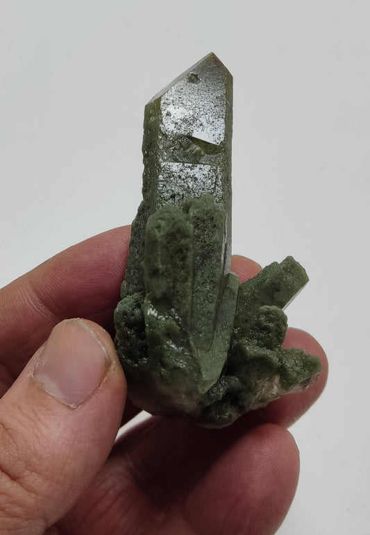 An Aesthetic Natural crystals cluster of beautifully terminated Chlorite Quartz 55 grams