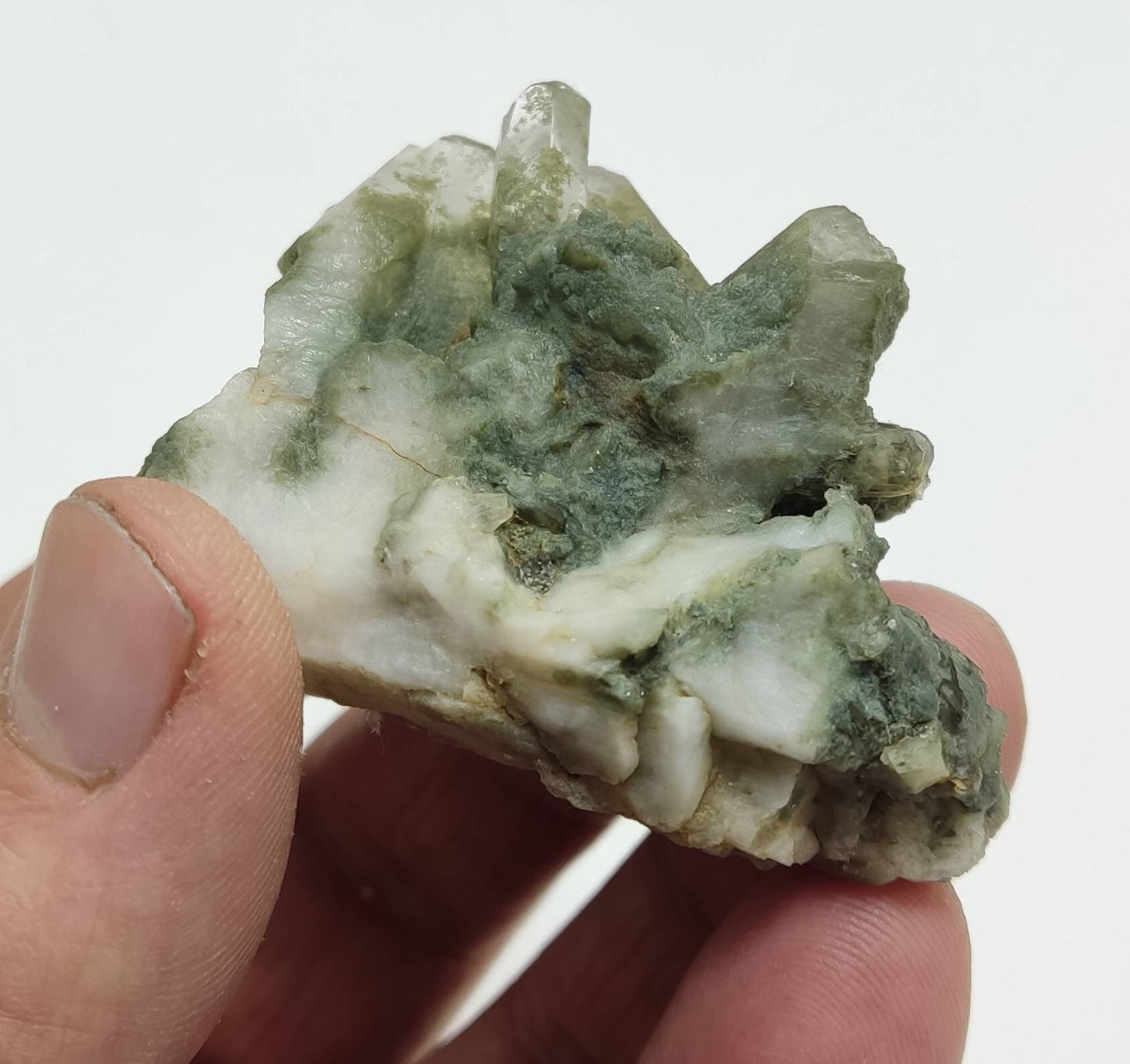 An Aesthetic small Natural crystals cluster of beautifully terminated Chlorite Quartz 65 grams