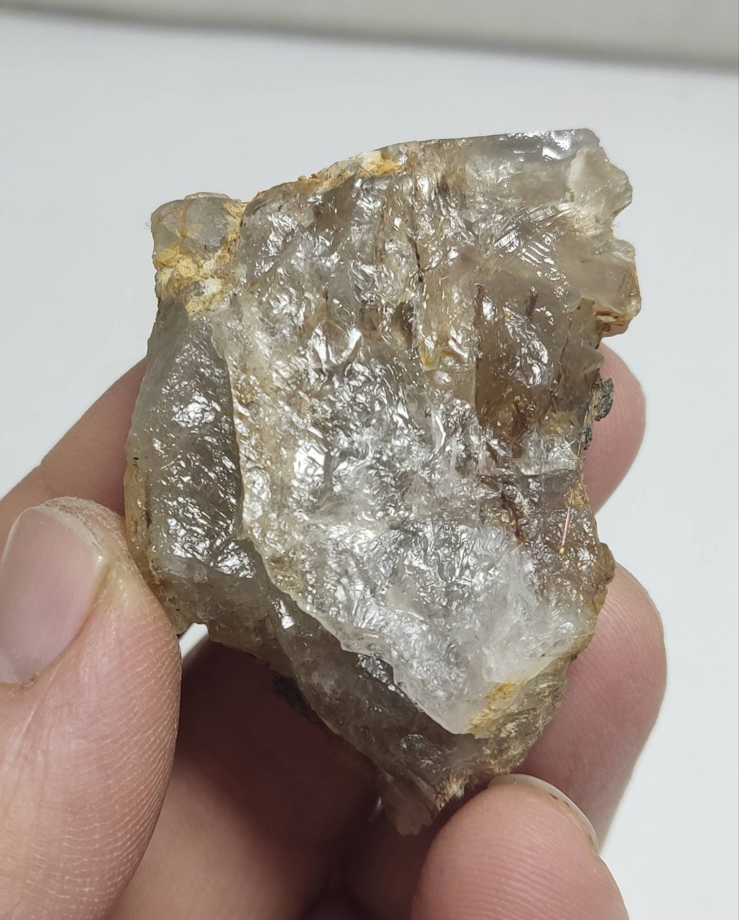 Rutiles on quartz 46 grams
