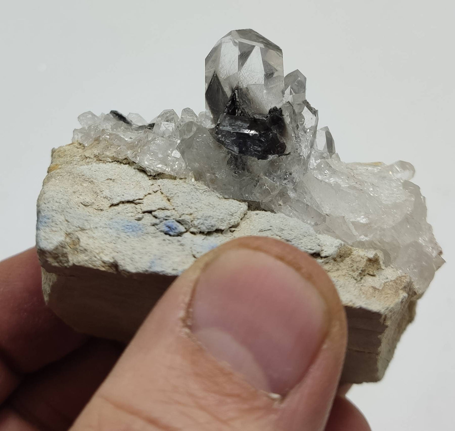 Brookite included Quartz Crystals specimen 123 grams