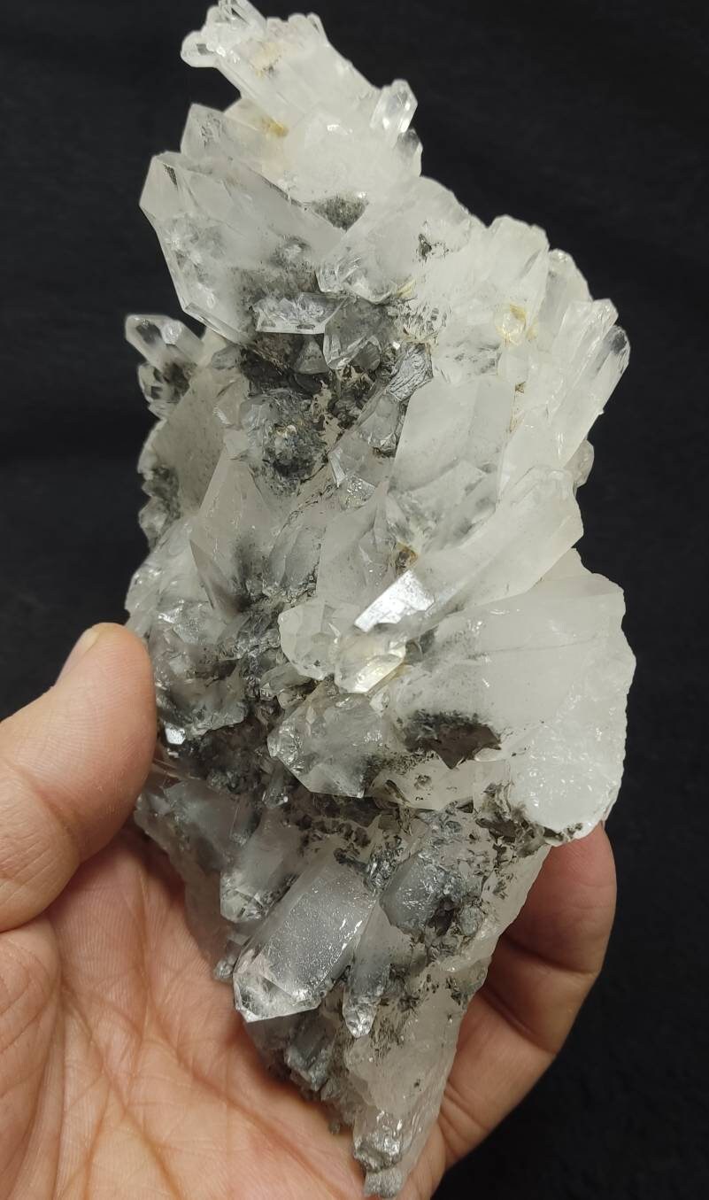 Chlorite Quartz crystals cluster 576 grams