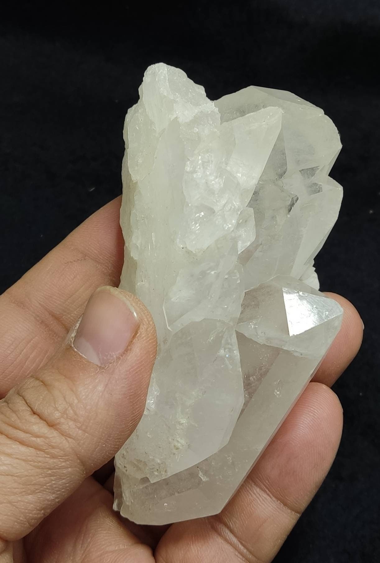 Clear faden quartz crystal 249 grams