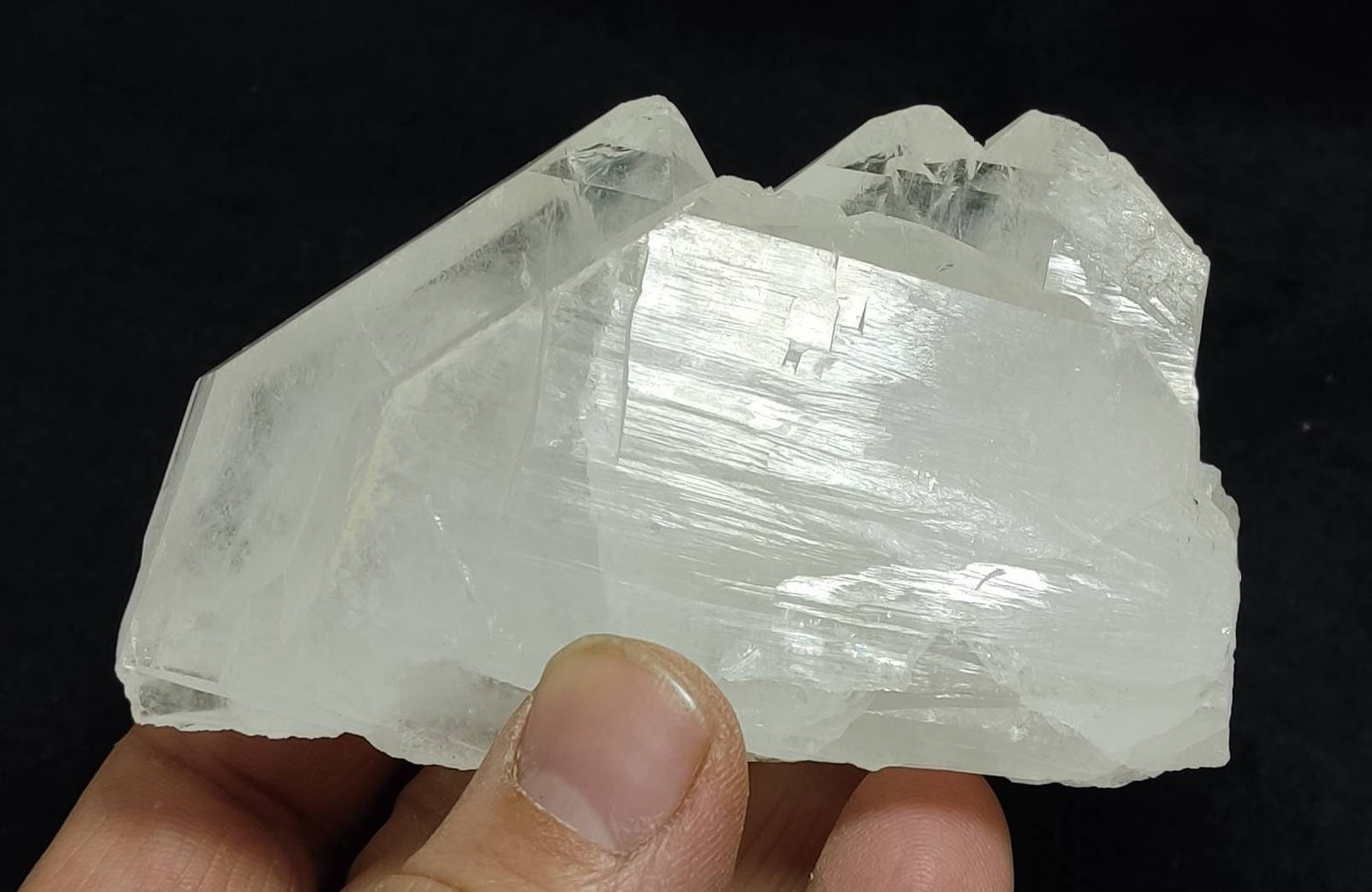 Clear faden quartz crystal 249 grams