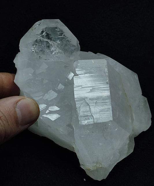 Gwindel Quartz Crystal fixed on matrix 580 grams