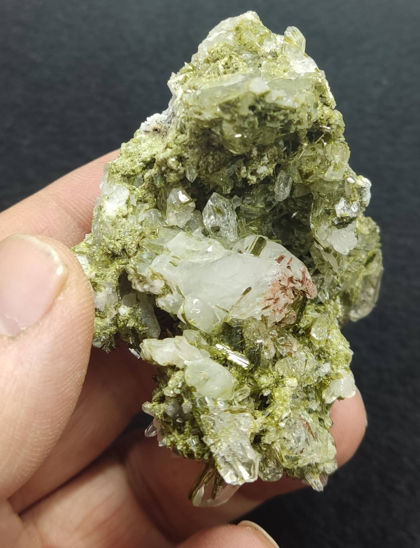 An amazing specimen of quartz and Epidote cluster with beautiful terminations 112 grams