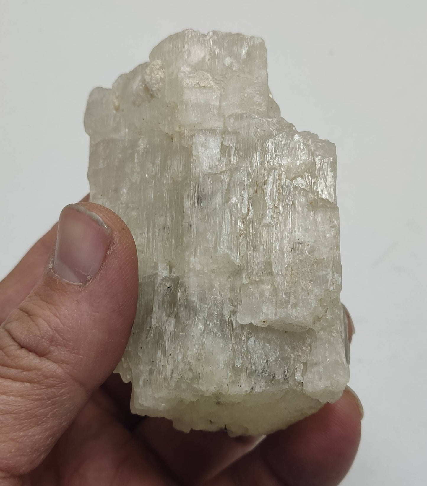 Natural spodumene crystal 264 grams