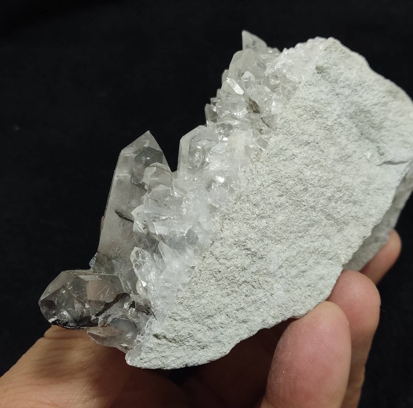 Brookite Quartz Crystals on matrix 374 grams