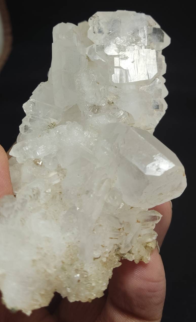 Single beautiful Faden Quartz Crystal specimen with clear quartz 198 grams