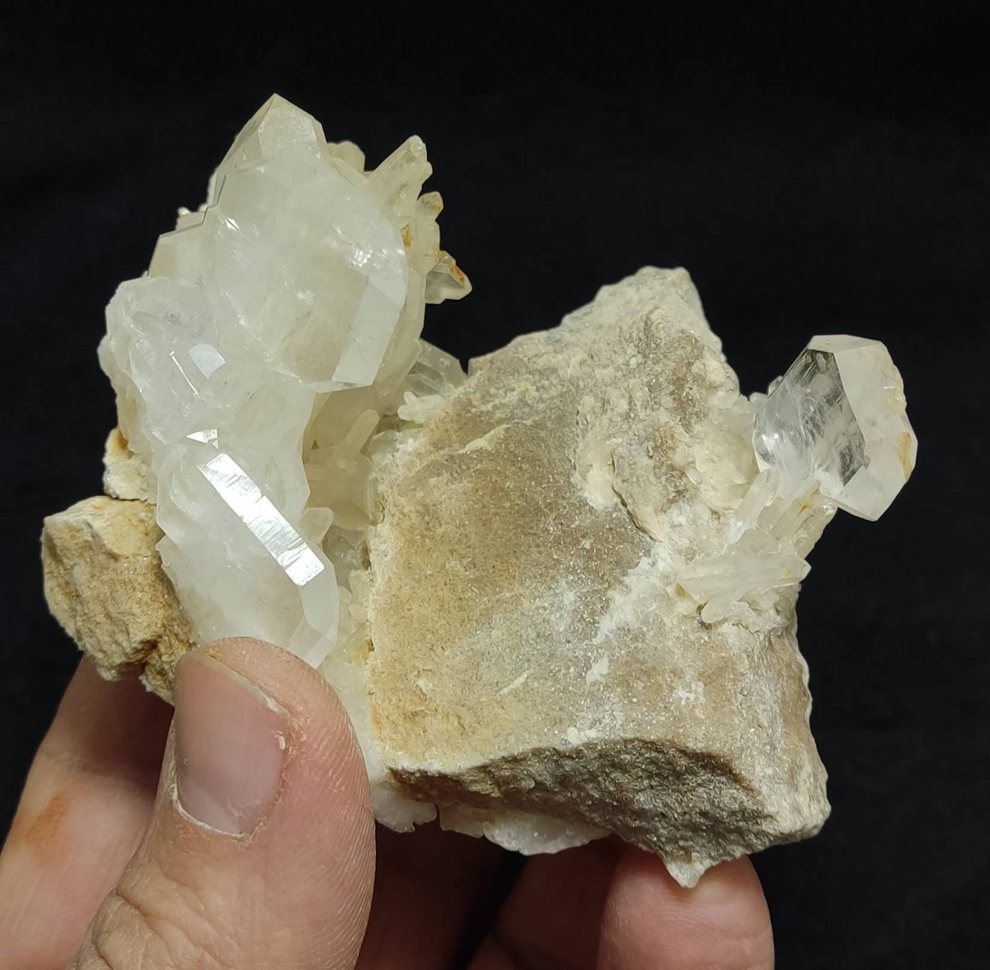 Faden Quartz Crystals on matrix 184 grams