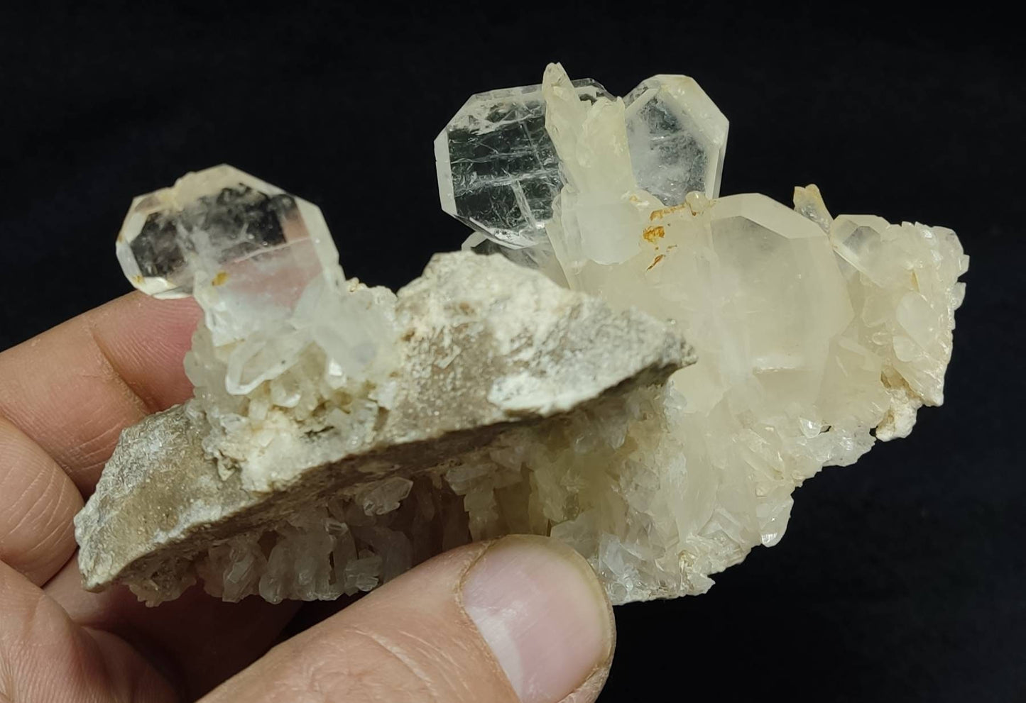 Faden Quartz Crystals on matrix 184 grams