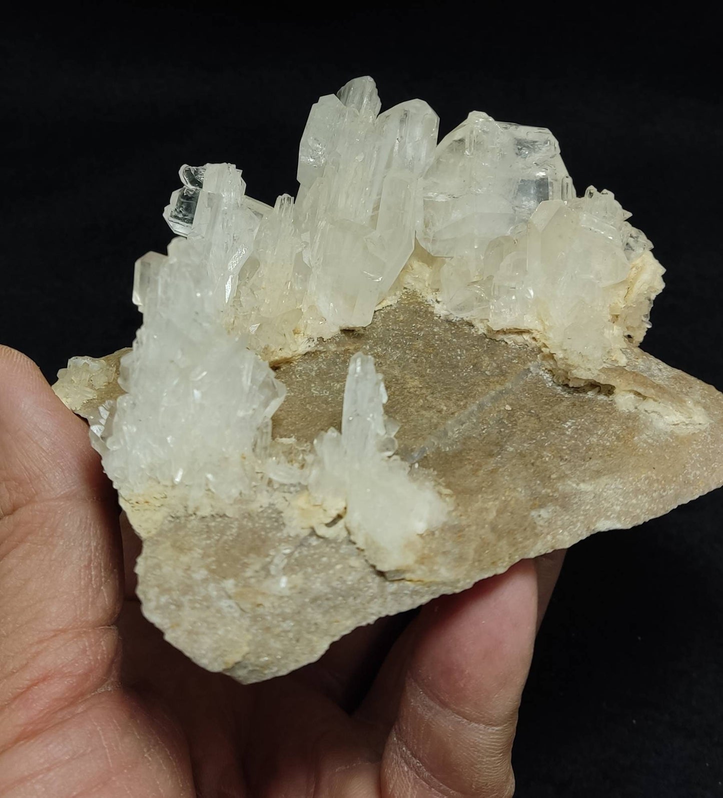 Single beautiful Faden Quartz Crystals specimen 388 grams