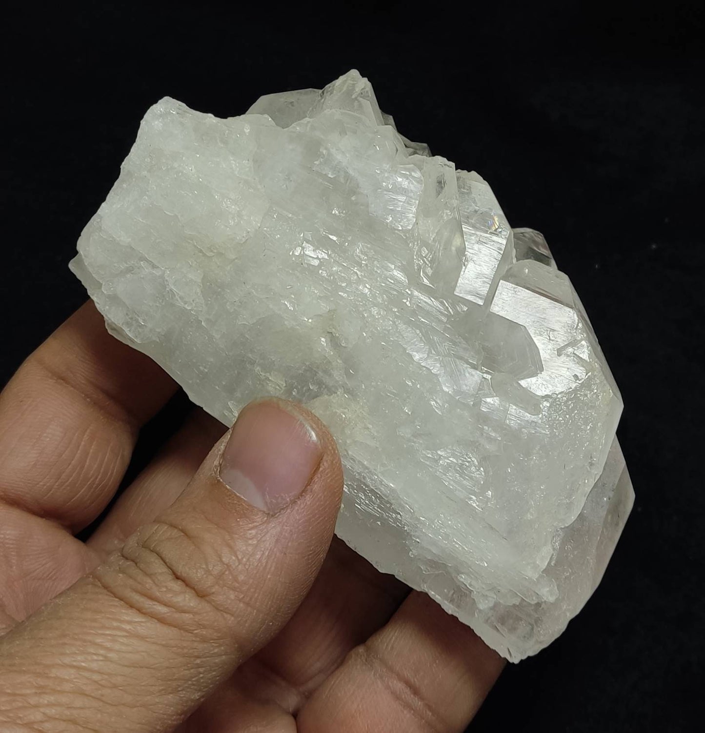 Clear faden quartz crystal 249 grams