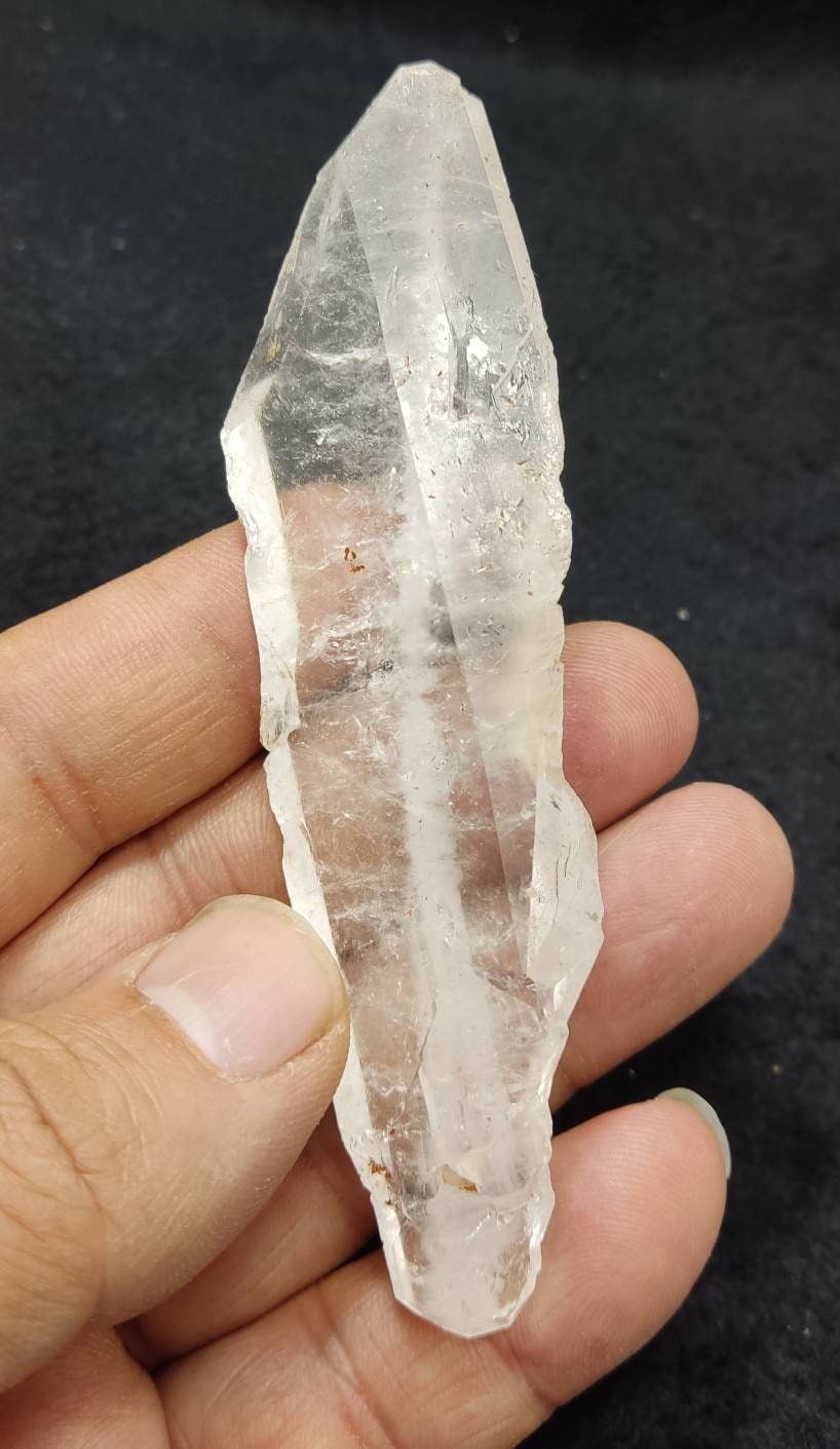 Clear faden quartz crystal 47 grams