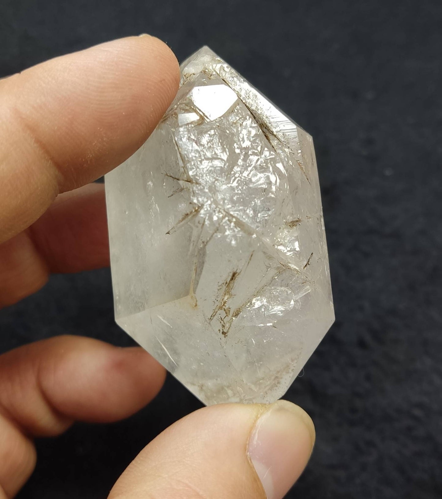 Clear faden quartz crystal scepter like formations 112 grams