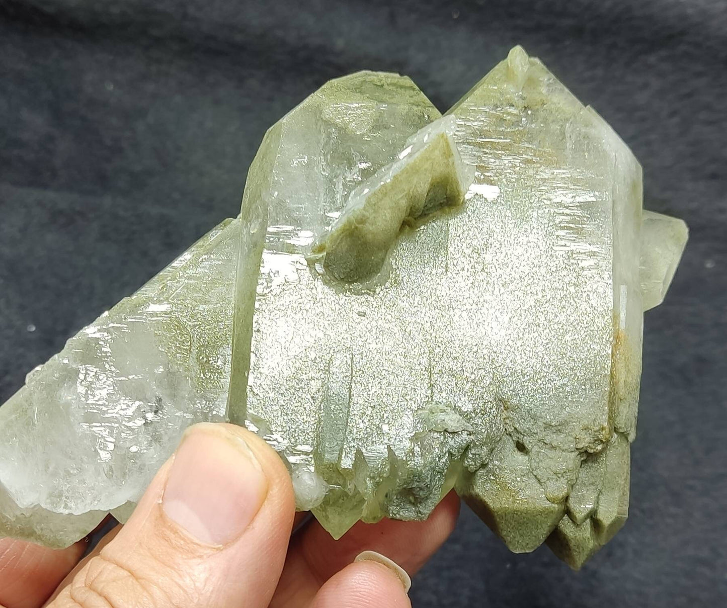 Chlorite Quartz crystals cluster 218 grams