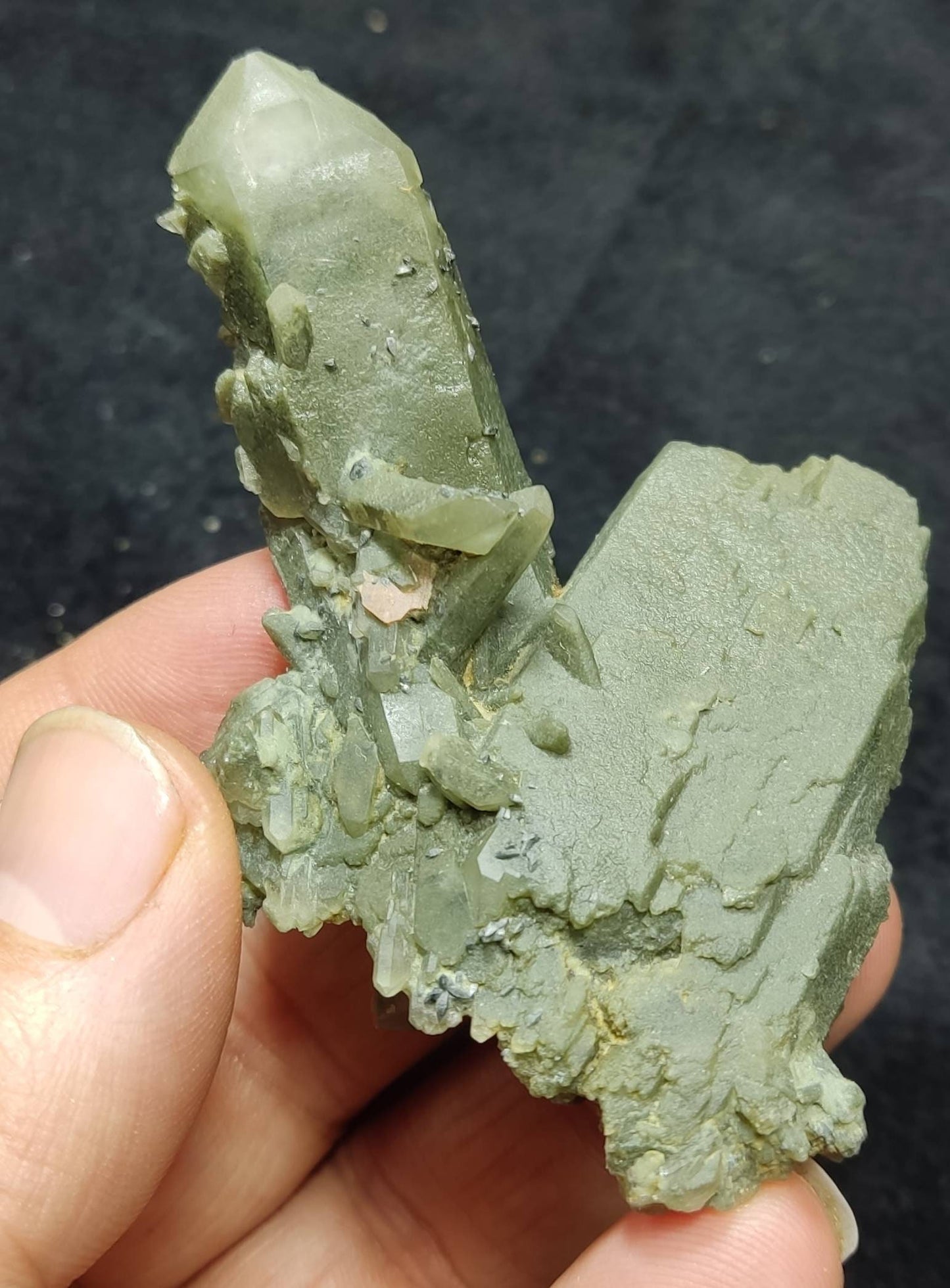 Chlorite Quartz with small brookite 63 grams