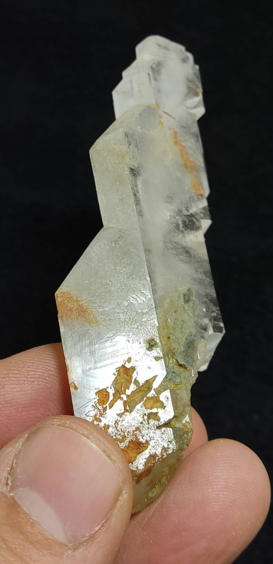 Faden quartz crystal with chlorite inclusions 52 grams