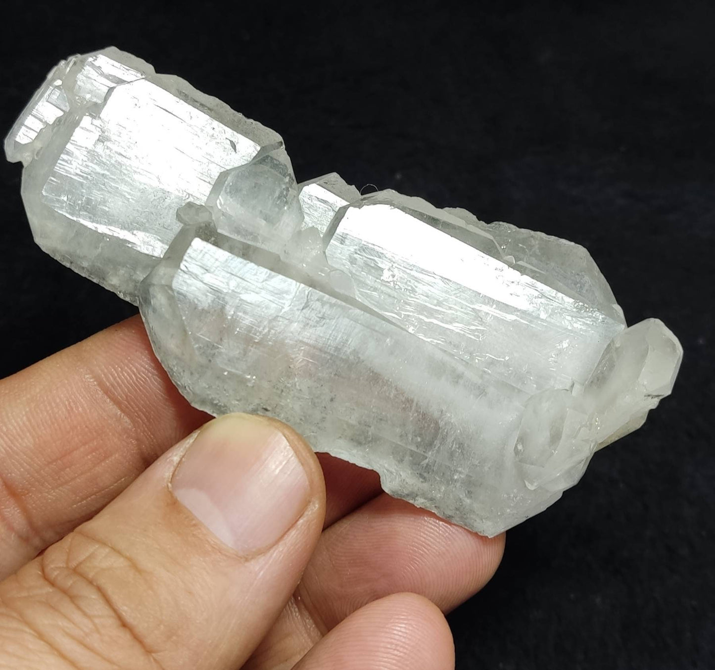Single beautiful terminated Faden Quartz crystal specimen 60 grams
