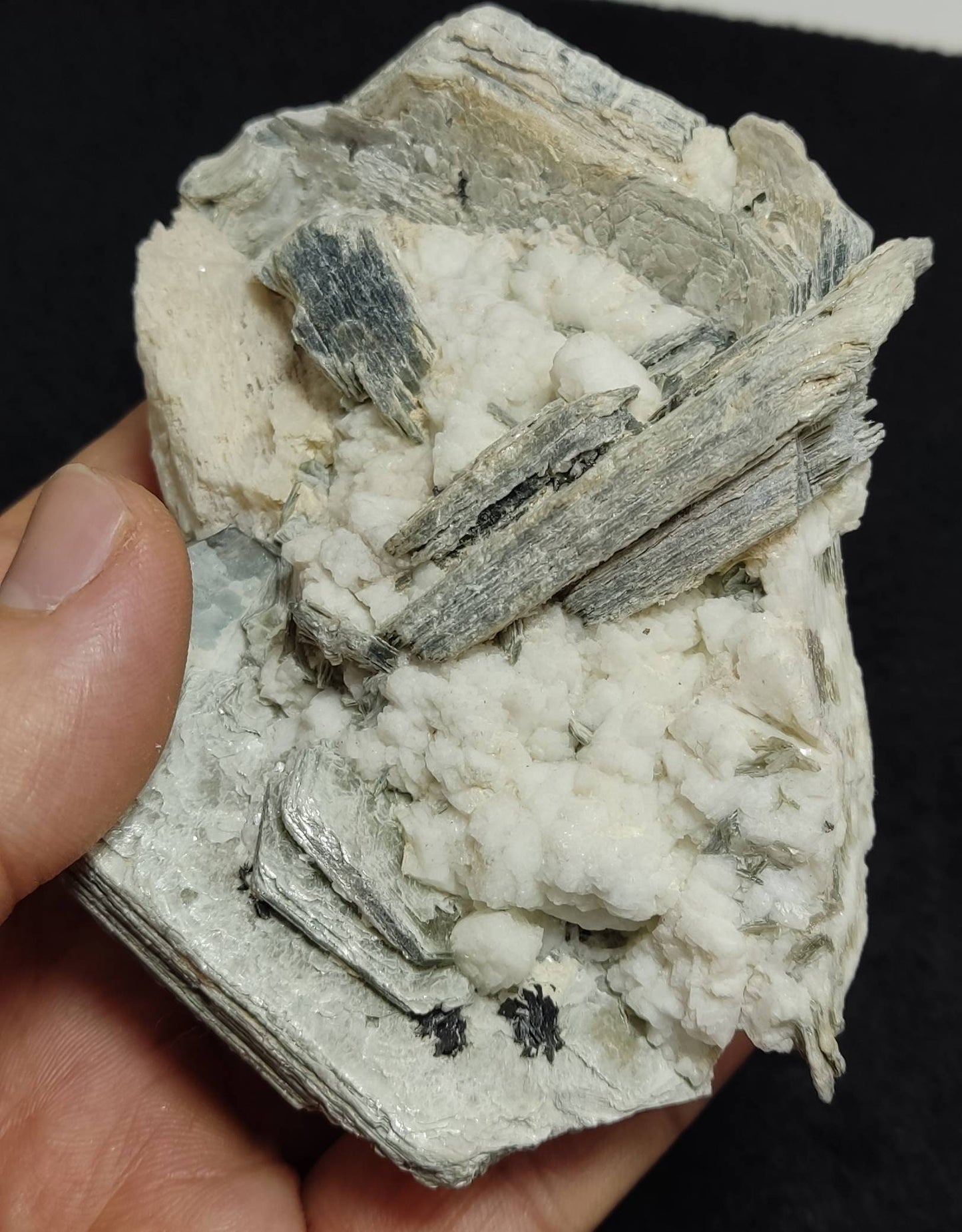 An aesthetic Specimen of muscovite with albite and associated Aquamarine 329 grams