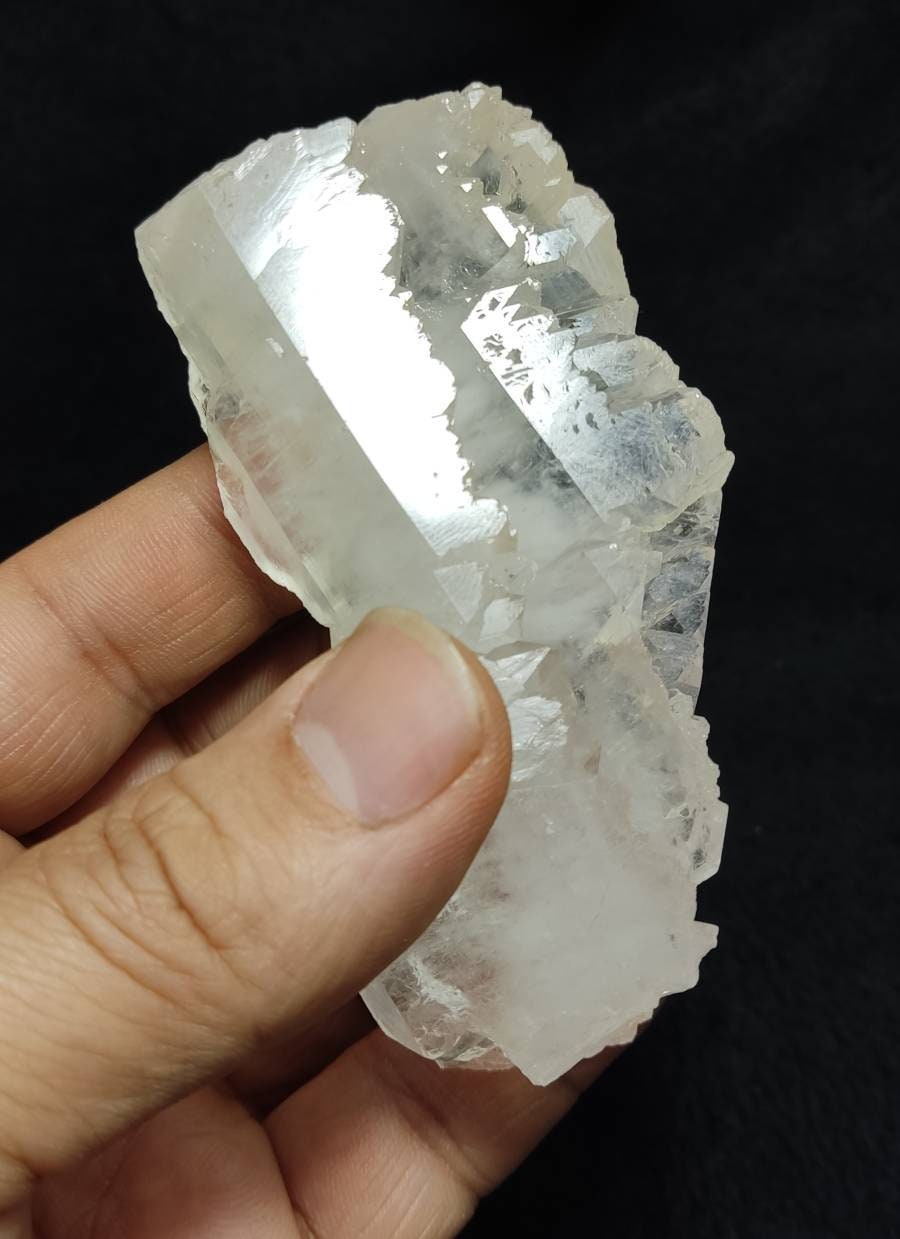 Single beautiful terminated Faden Quartz crystals specimen 167 grams