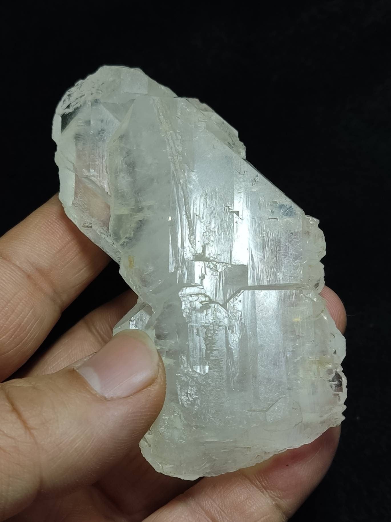 Single beautiful terminated Faden Quartz crystals specimen 167 grams