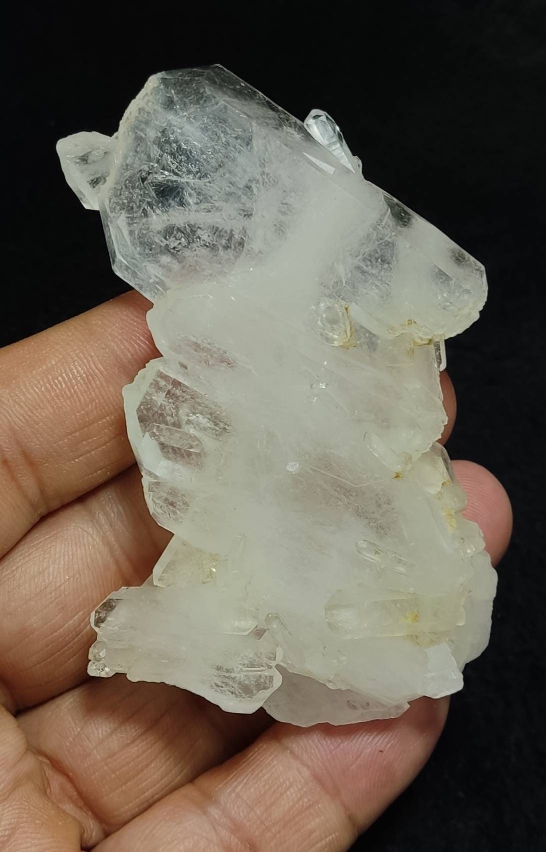Single beautiful terminated Faden Quartz crystals specimen 83 grams
