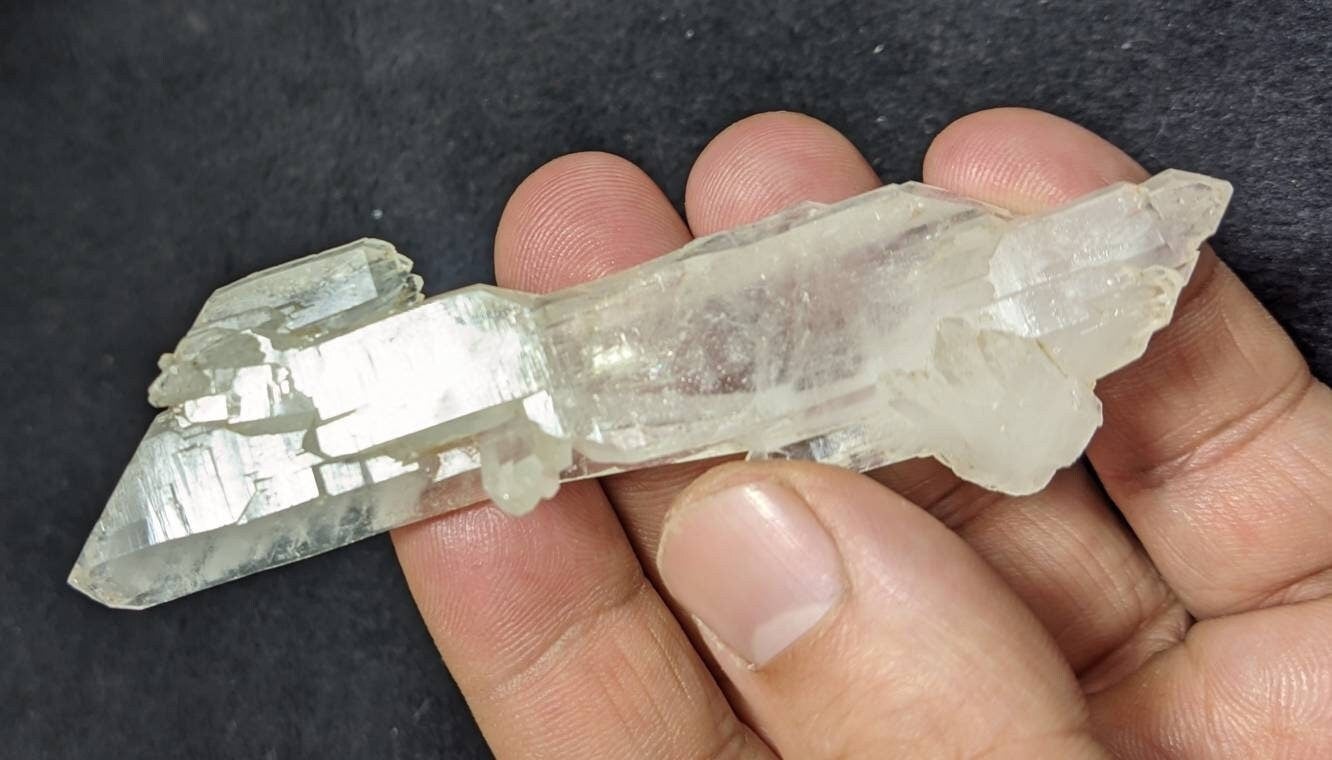 Single beautiful terminated Faden Quartz crystal specimen 44 grams