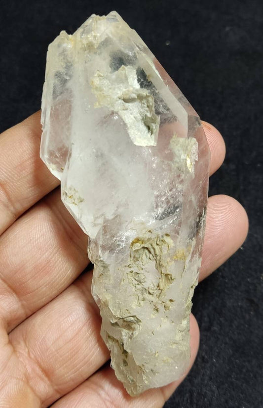 Single beautiful terminated Faden Quartz crystal specimen 79 grams