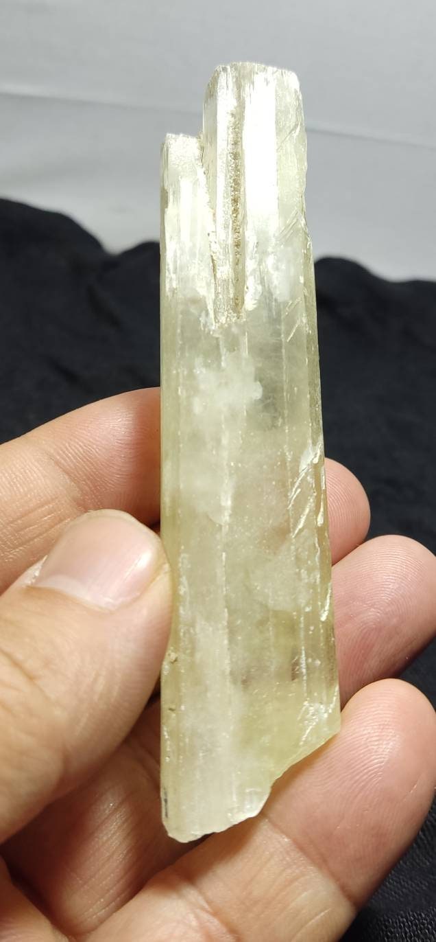 An amazing specimen of spodumene crystal  110 grams