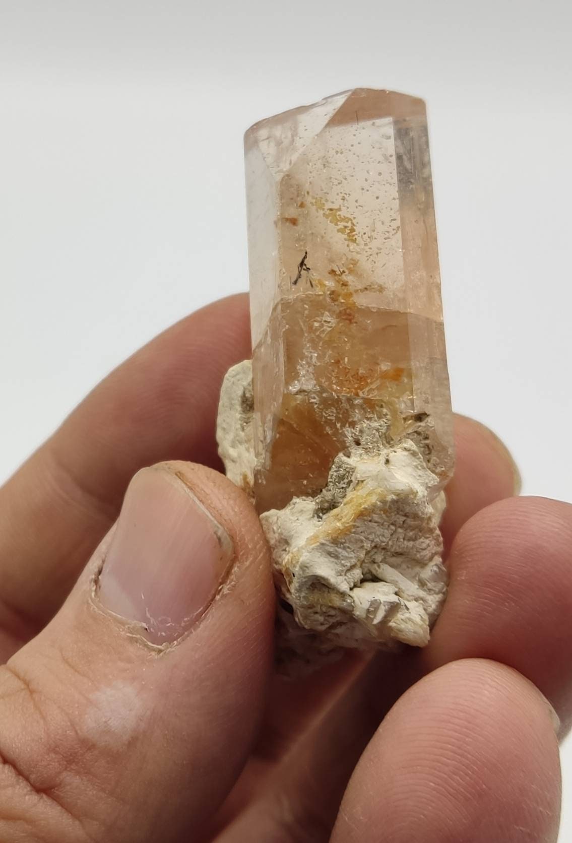 REPAIRED light peach color Topaz crystal 46 grams