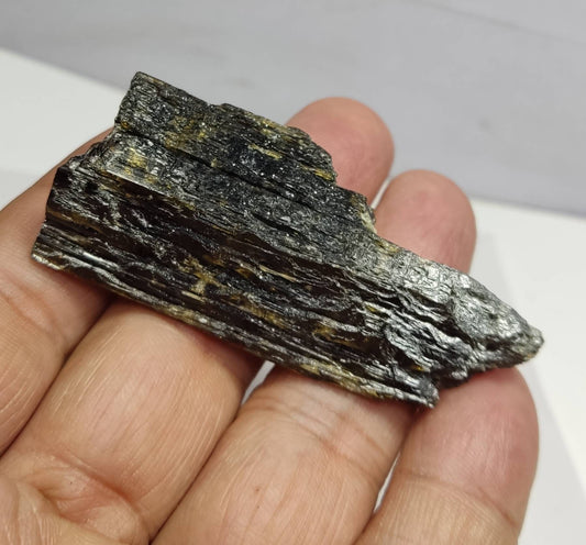 Epidote crystal 38 grams