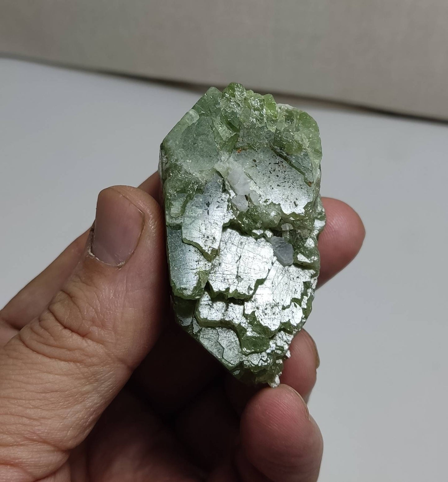 Green diopside crystal 132 grams