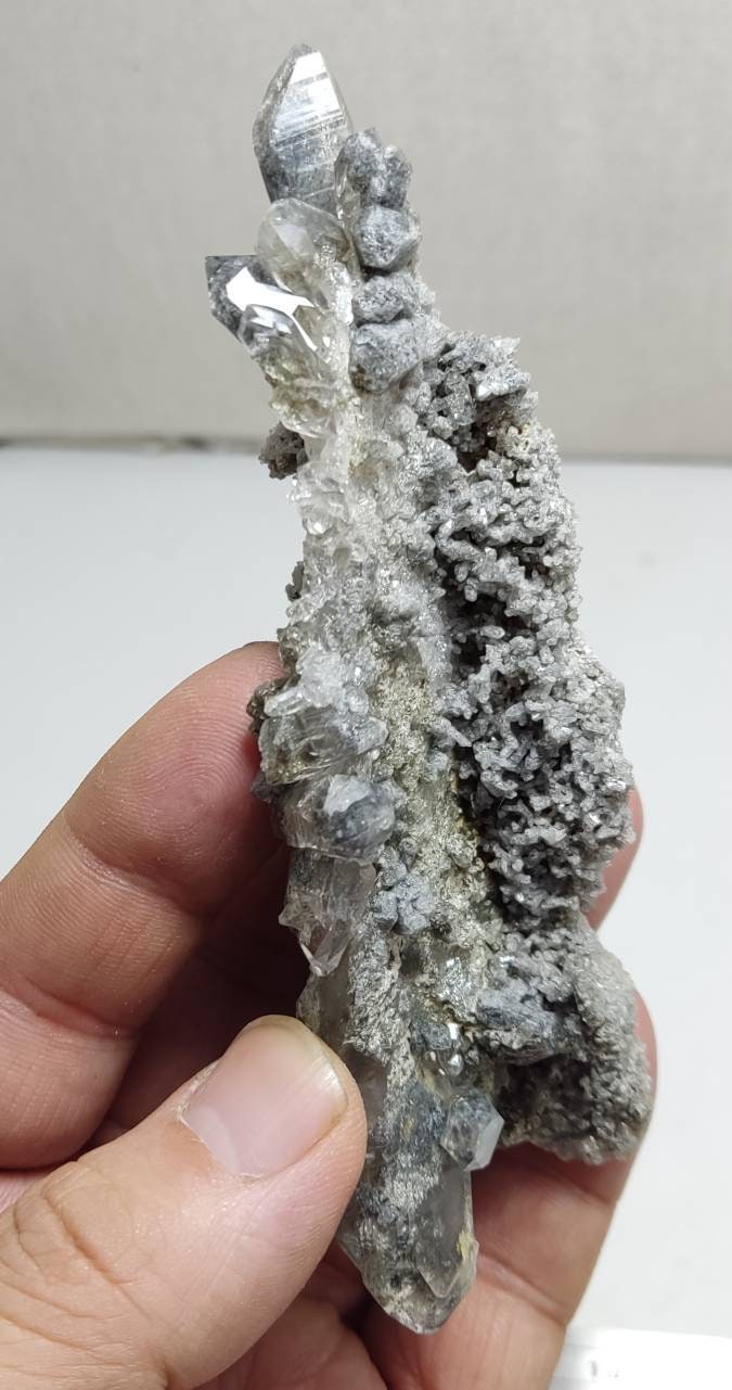 An amazing specimen of terminated lodolite quartz 97 grams