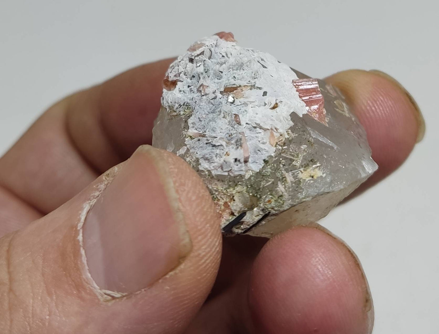 rare Väyrynenite on matrix of quartz 27 grams