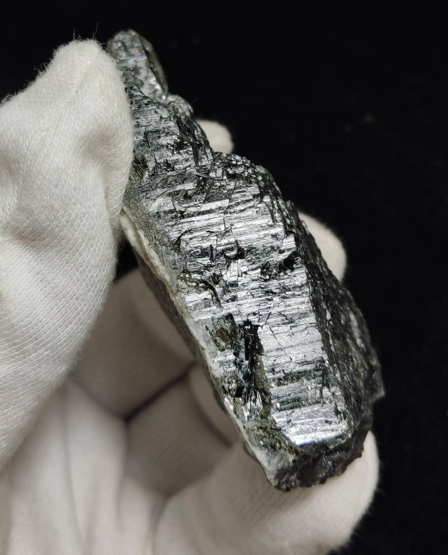 An Aesthetic Natural beautifully terminated Chlorite Quartz crystals specimen 123 grams