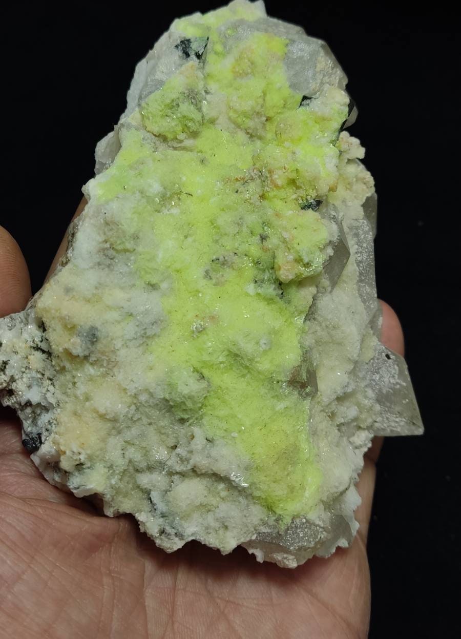 An amazing specimen of quartz and tourmaline with unique inclusions 340 grams