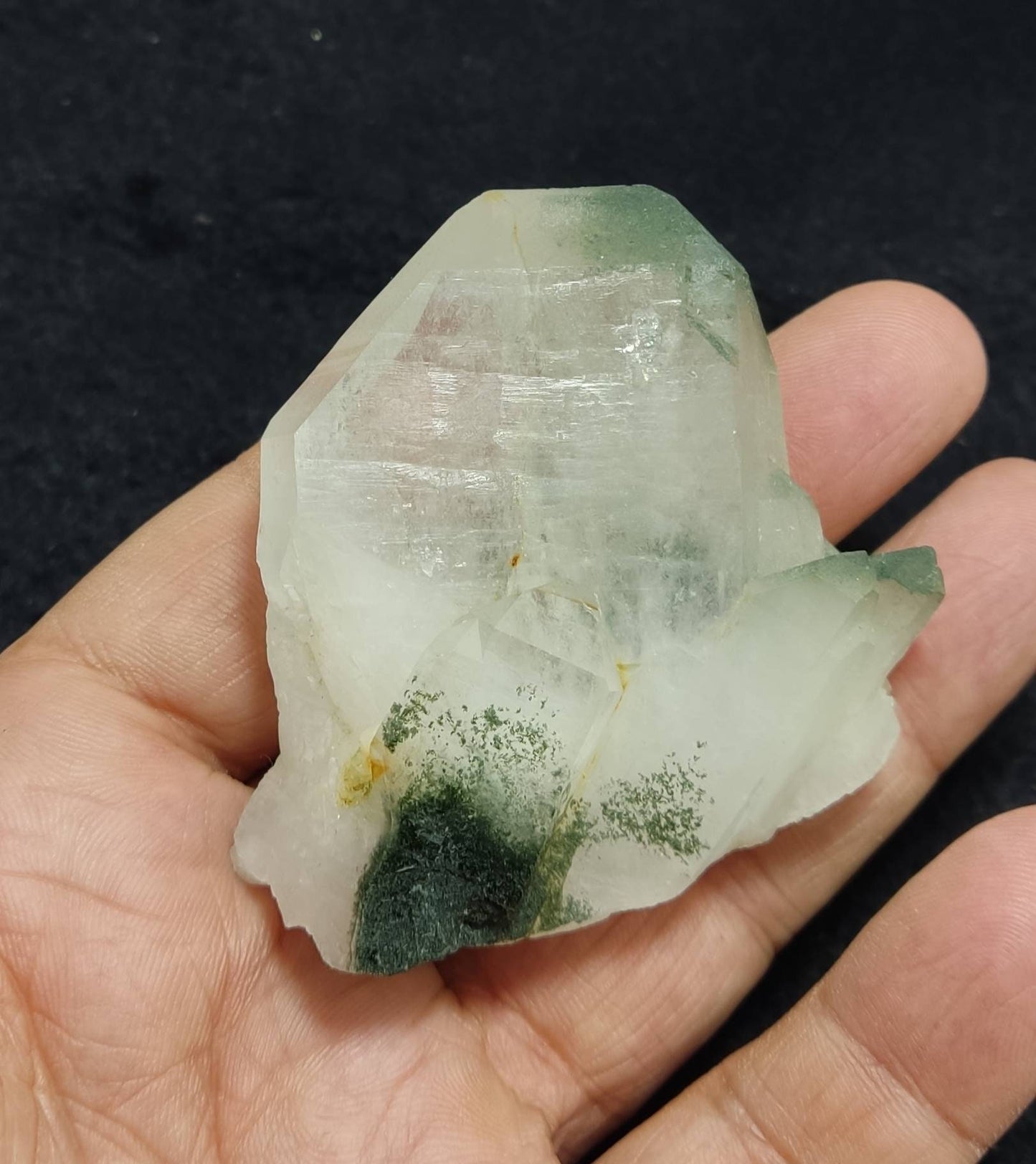 chlorite Quartz Crystal 105 grams