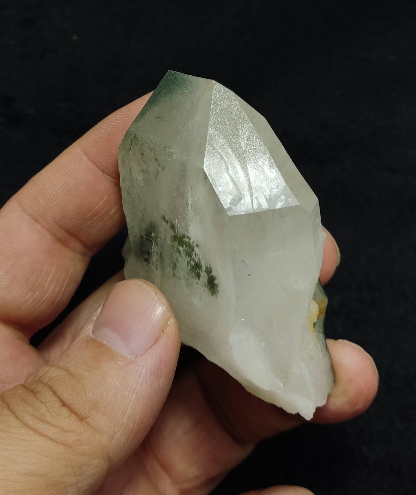 chlorite Quartz Crystal 105 grams