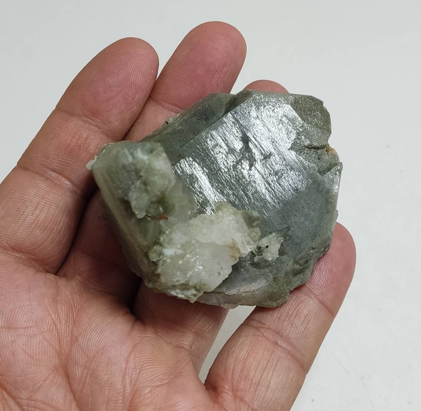 An Aesthetic Natural specimen of beautifully terminated Chlorite Quartz 112 gram