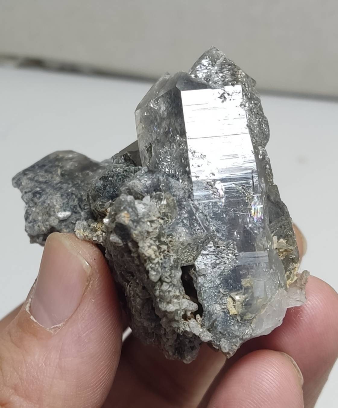 terminated lodolite quartz cluster 113 grams