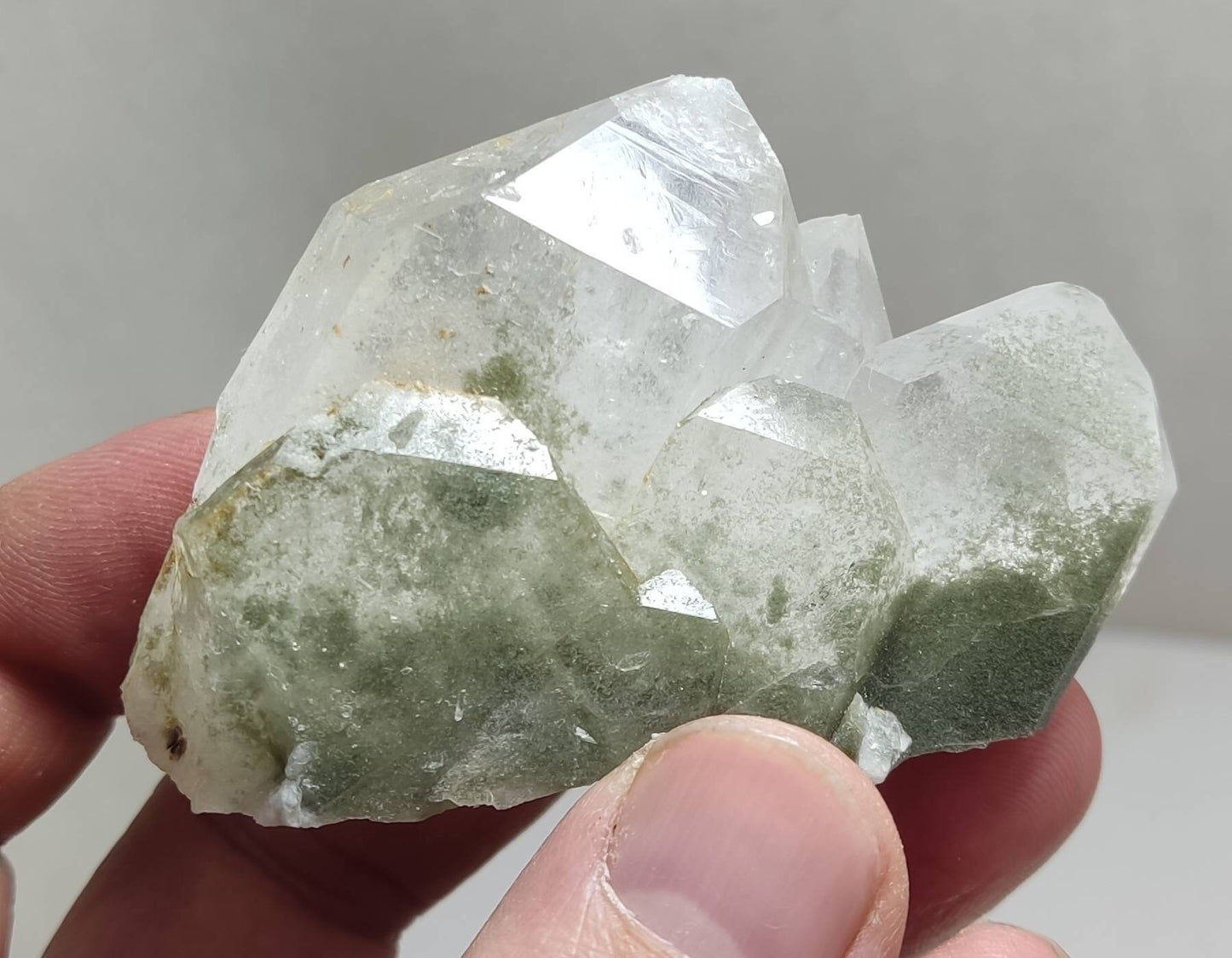 Natural terminated Chlorite Quartz 90 gram