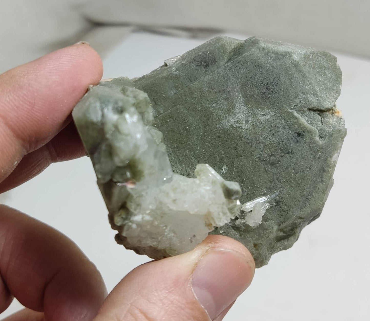 An Aesthetic Natural specimen of beautifully terminated Chlorite Quartz 112 gram