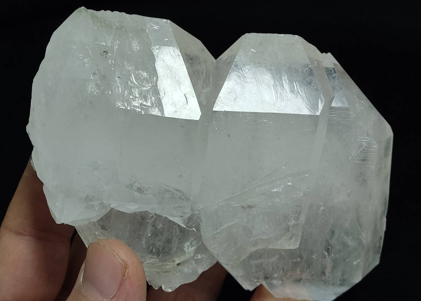 Faden Quartz crystal specimen 426 grams