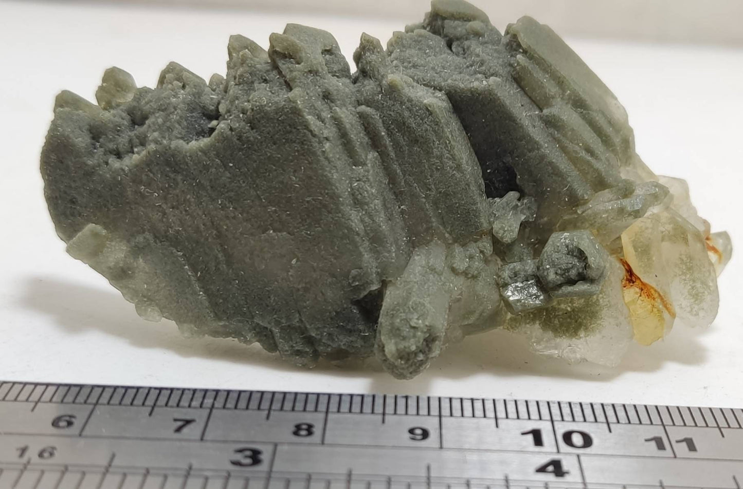 Chlorite Quartz specimen 51 grams