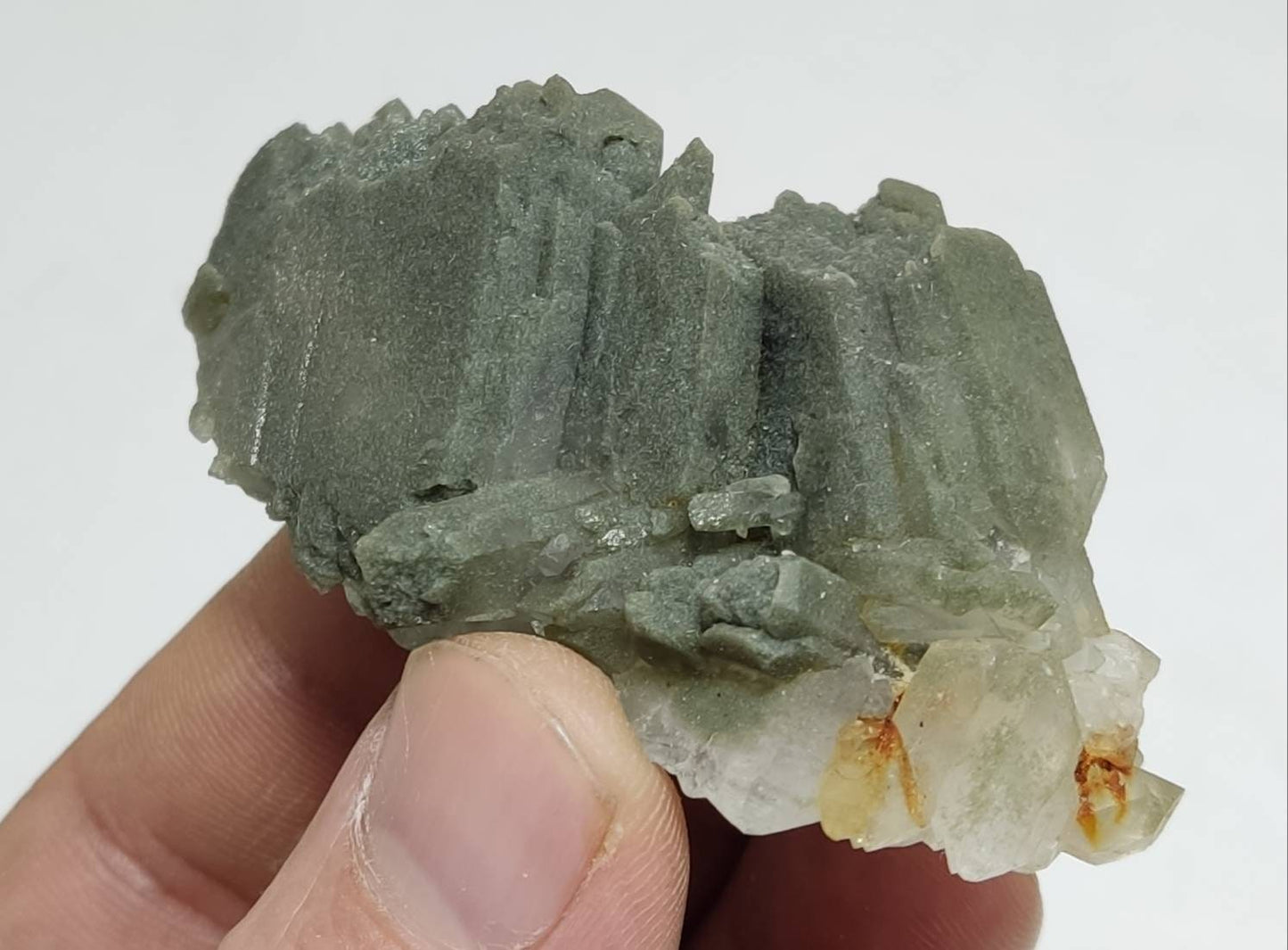 Chlorite Quartz specimen 51 grams
