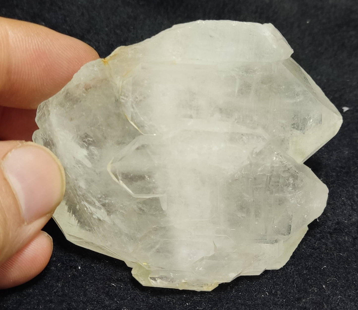 Single beautiful terminated Faden Quartz crystal specimen 135 grams
