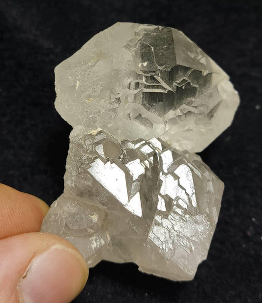 Gwindel Quartz crystal on matrix 80 grams