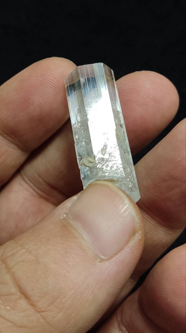 Aquamarine crystal 9.5 grams