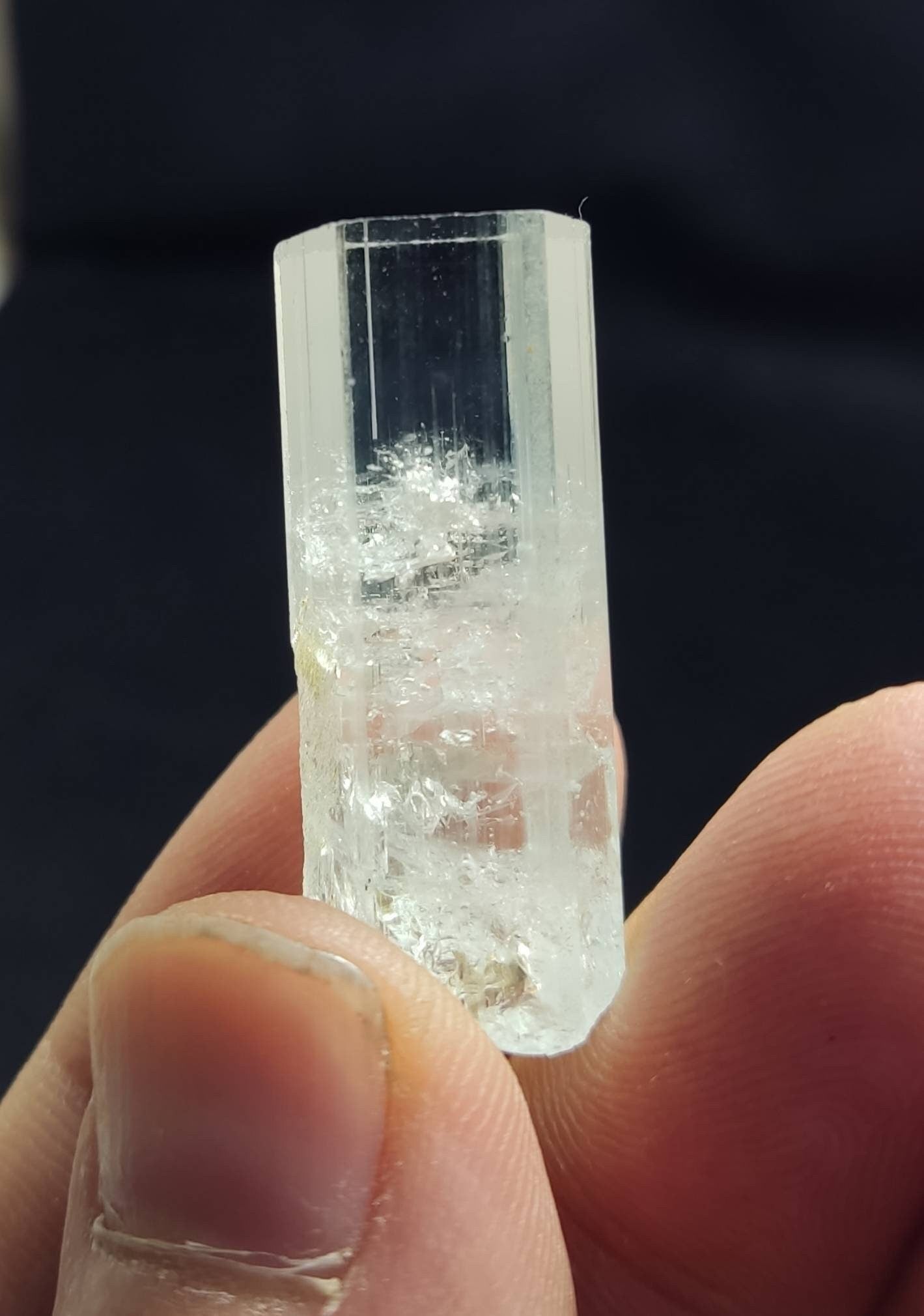 Aquamarine crystal 9.5 grams